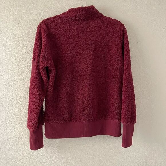 Columbia‎ burgundy womens furry fleece hoodie - Picture 3 of 7